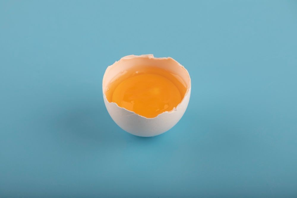 Apakah Aman Konsumsi Telur Mentah? Ini Ulasan dari Ahli 2024